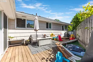 2157 Myrtle Ave, Coos Bay, OR 97420 - Photo 30
