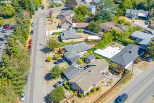 2157 Myrtle Ave, Coos Bay, OR 97420 - Photo 6