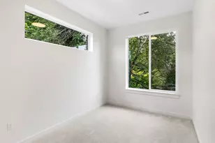 6605 N Seneca St, Portland, OR 97203 - Photo 12
