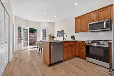2442 NW Pettygrove St, Portland, OR 97210 - Photo 18