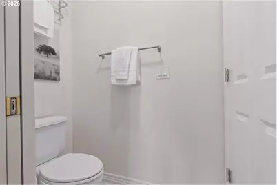 2442 NW Pettygrove St, Portland, OR 97210 - Photo 34
