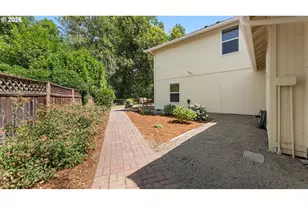 2886 Fir Ct, Sweet Home, OR 97386 - Photo 44