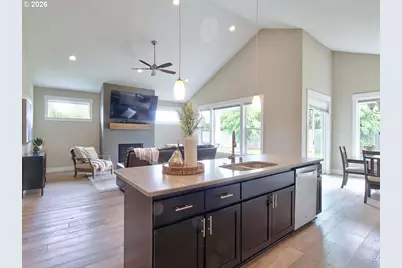11807 NW 7th Ave, Vancouver, WA 98685 - Photo 8