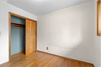 1136 SE 146th Ave, Portland, OR 97233 - Photo 18
