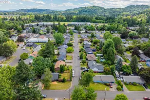 200 SE Evelyn Ave, Gresham, OR 97080 - Photo 42