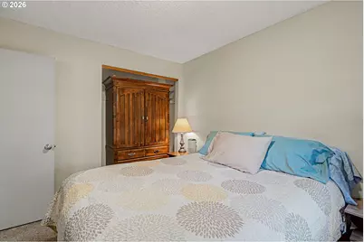 200 SE Evelyn Ave, Gresham, OR 97080 - Photo 26