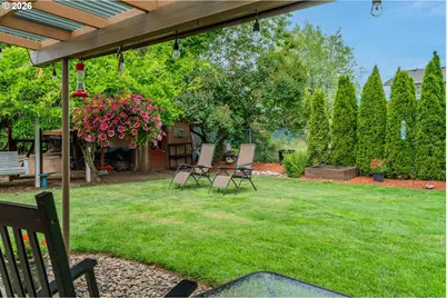 200 SE Evelyn Ave, Gresham, OR 97080 - Photo 32