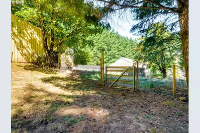 17505 NE Hillsboro Hwy, Newberg, OR 97132 - Photo 40