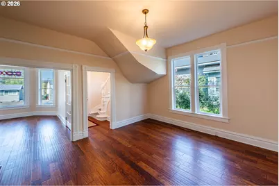 110 W 8th St, The Dalles, OR 97058 - Photo 8