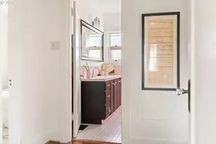 3215 NE 63rd Ave, Portland, OR 97213 - Photo 18