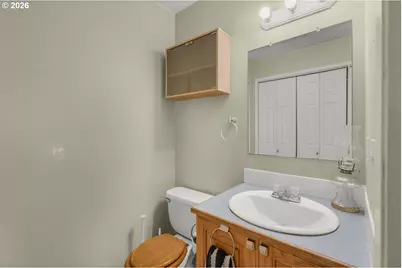 1810 SE Torbank Rd, Milwaukie, OR 97222 - Photo 22