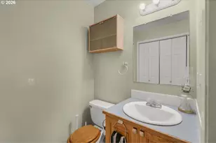 1810 SE Torbank Rd, Milwaukie, OR 97222 - Photo 22