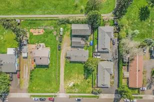 1810 SE Torbank Rd, Milwaukie, OR 97222 - Photo 2