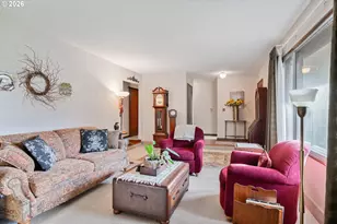 1008 16th Pl, Kelso, WA 98626 - Photo 8