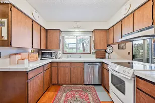 1008 16th Pl, Kelso, WA 98626 - Photo 10