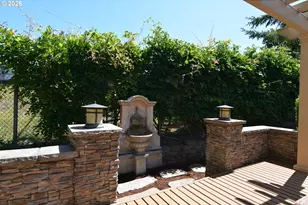 1008 16th Pl, Kelso, WA 98626 - Photo 44