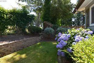 1008 16th Pl, Kelso, WA 98626 - Photo 40