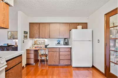 1008 16th Pl, Kelso, WA 98626 - Photo 12