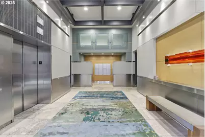 1410 NW Kearney St #717, Portland, OR 97209 - Photo 4