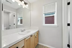 1143 SE Bianca St, Hillsboro, OR 97123 - Photo 34