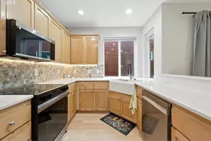 1143 SE Bianca St, Hillsboro, OR 97123 - Photo 16