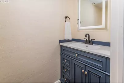 5706 NE 35th Pl, Portland, OR 97211 - Photo 24