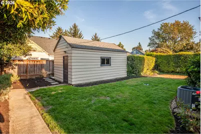 5706 NE 35th Pl, Portland, OR 97211 - Photo 30