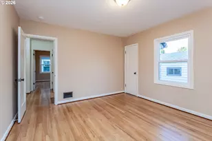 5706 NE 35th Pl, Portland, OR 97211 - Photo 10