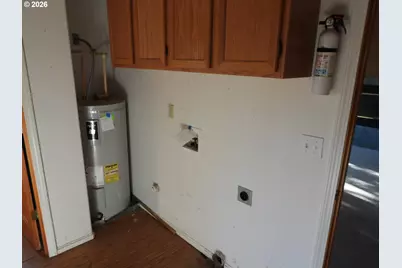 1906 NW Morse Way, Waldport, OR 97394 - Photo 10