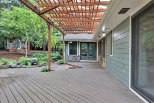 2620 W 22nd Ave, Eugene, OR 97405 - Photo 14