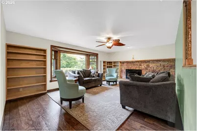 2620 W 22nd Ave, Eugene, OR 97405 - Photo 8