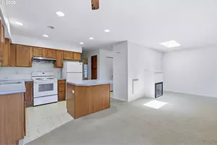 2712 SE Lakewood Dr, Milwaukie, OR 97222 - Photo 32