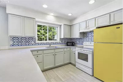 2712 SE Lakewood Dr, Milwaukie, OR 97222 - Photo 8