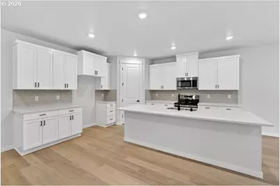 412 SW 31st St, Battle Ground, WA 98604 - Photo 8