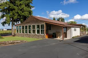 1590 W 2nd St, Halsey, OR 97348 - Photo 4