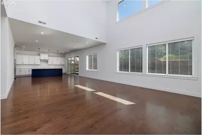 2751 Dahlia Dr, West Linn, OR 97068 - Photo 10