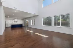 2751 Dahlia Dr, West Linn, OR 97068 - Photo 10
