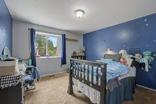 18015 Davis St, Sandy, OR 97055 - Photo 22