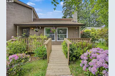 18015 Davis St, Sandy, OR 97055 - Photo 2