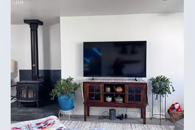97935 Holly Ln, Brookings, OR 97415 - Photo 16