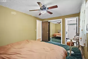 160 W Berkeley St, Gladstone, OR 97027 - Photo 22