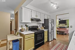 160 W Berkeley St, Gladstone, OR 97027 - Photo 10