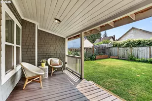 2006 NE Liberty St, Portland, OR 97211 - Photo 36