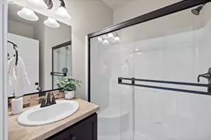 5282 SE Thornapple St, Hillsboro, OR 97123 - Photo 28