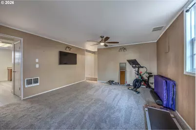 417 E 13th St, The Dalles, OR 97058 - Photo 32