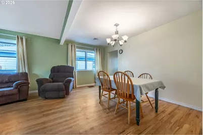 417 E 13th St, The Dalles, OR 97058 - Photo 40