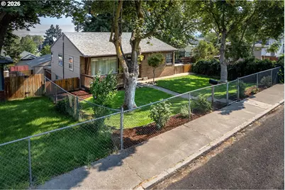417 E 13th St, The Dalles, OR 97058 - Photo 22
