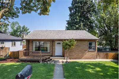 417 E 13th St, The Dalles, OR 97058 - Photo 24