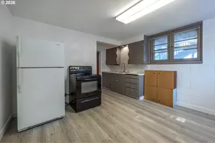 417 E 13th St, The Dalles, OR 97058 - Photo 34