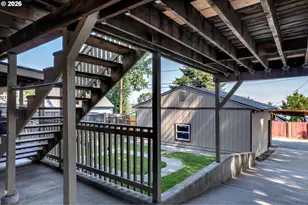 417 E 13th St, The Dalles, OR 97058 - Photo 14